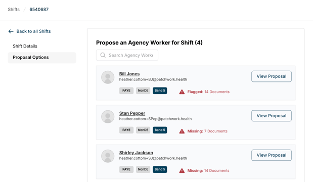Agency manager - propose worker  - cropped